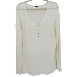 Free People cream oversized slouchy cozy henley lightweight size small